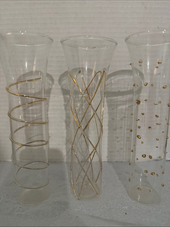 Other - 3 Clear Champagne Flutes with Gold Accents - Elegant Home Accent